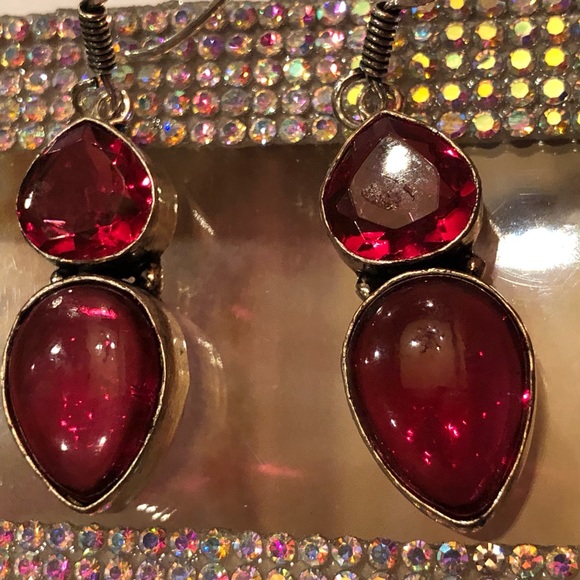 Red Onyx Silver Earrings - Picture 4 of 8